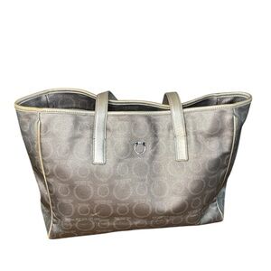 Salvatore Ferragamo Gancini tote bag in silver